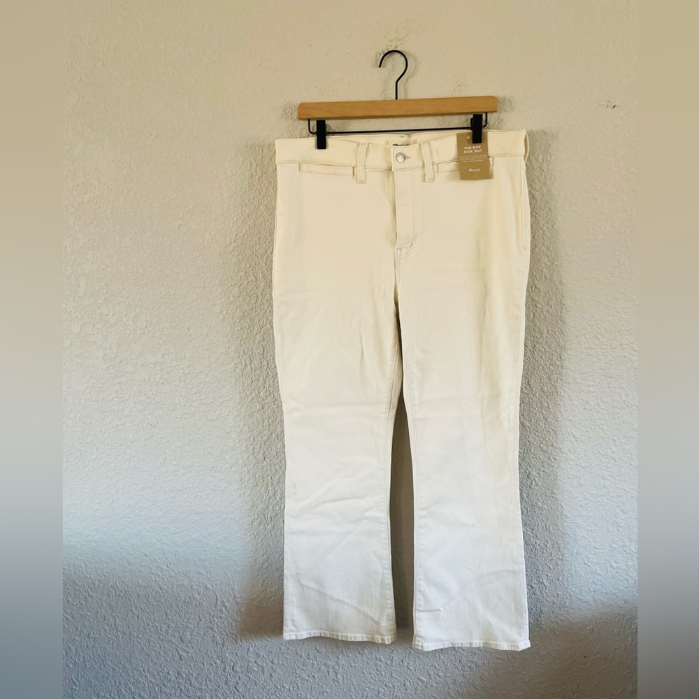 Madewell Midrise Kickout Jeans NWT